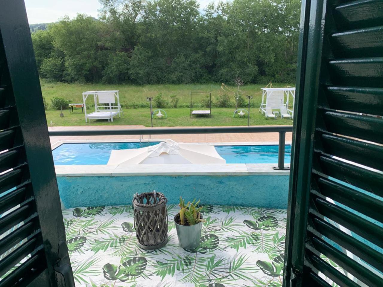 Michael'S Garden Aparthotel Sidárion Eksteriør bilde